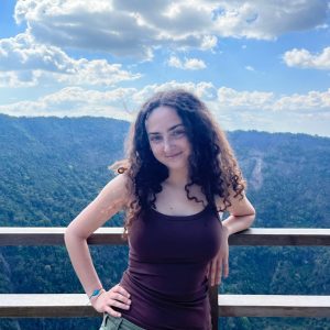Omara Rosenfeld headshot.